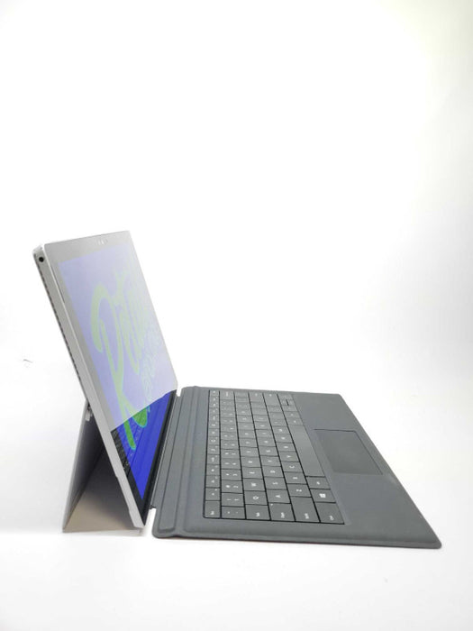 Microsoft Surface Pro 4 - Core i7-6650U | 16GB RAM | 256GB SSD + Power Adptr