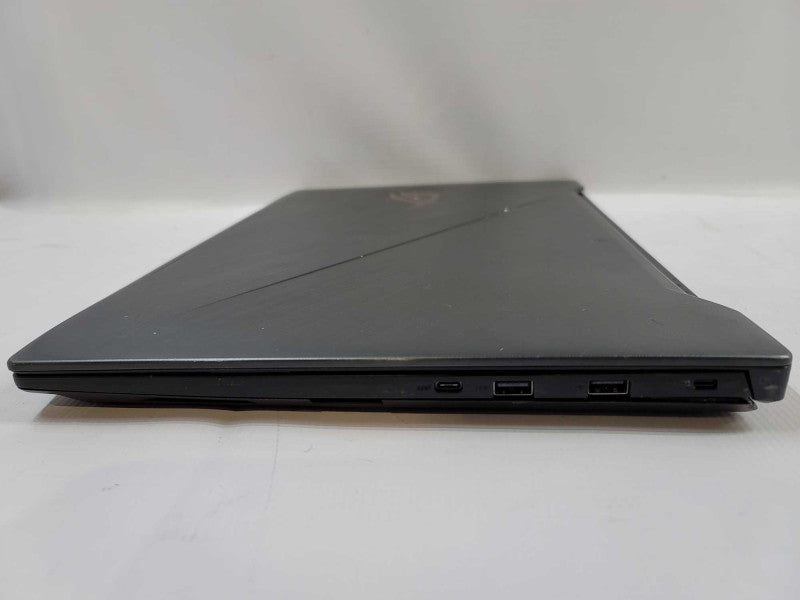 ASUS ROG GL703GE i7-8750H, 1050 GTX Ti NO RAM, NO SSD, NO POWER, FOR PARTS  Î²