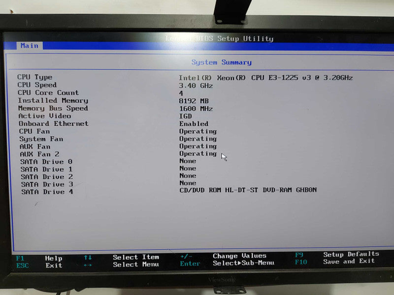 Lenovo TS440 Xeon E3-1225 V3 @ 3.20ghz / 8gb ram / READ #