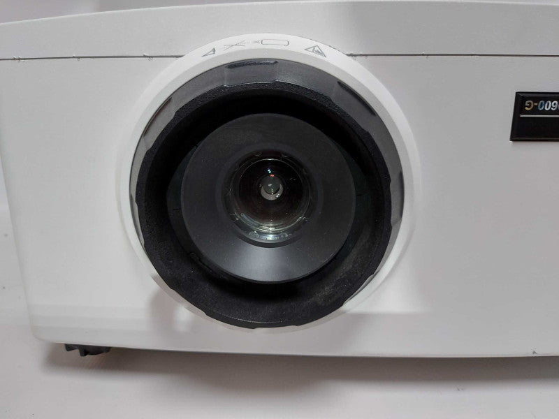 Christie DHD600-G HD 1DLP Projector - READ BELOW #