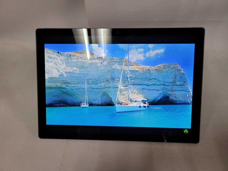 Microsoft Surface Pro 5 - i5-7300U, 8GB RAM, 256GB SSD
