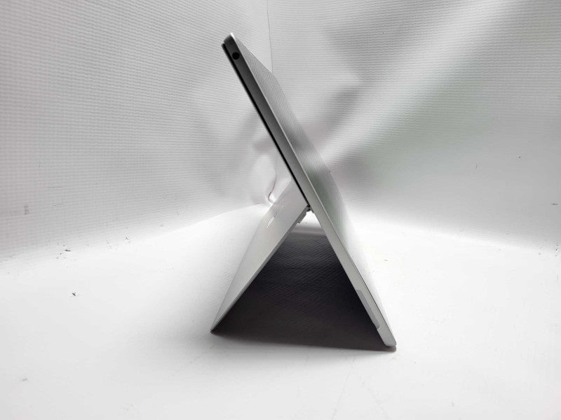 Surface Pro 5th Gen(1807) i5-7300U @ 2.6GHz 8GB RAM 256GB SSD READ $