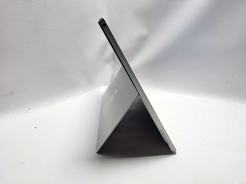 Surface Pro 5th Gen(1807) i5-7300U @ 2.6GHz 8GB RAM 256GB SSD READ $