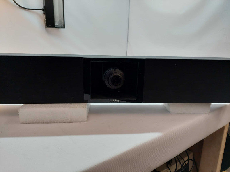 Vaddio Huddlestation Base System Camera and speakers only Q