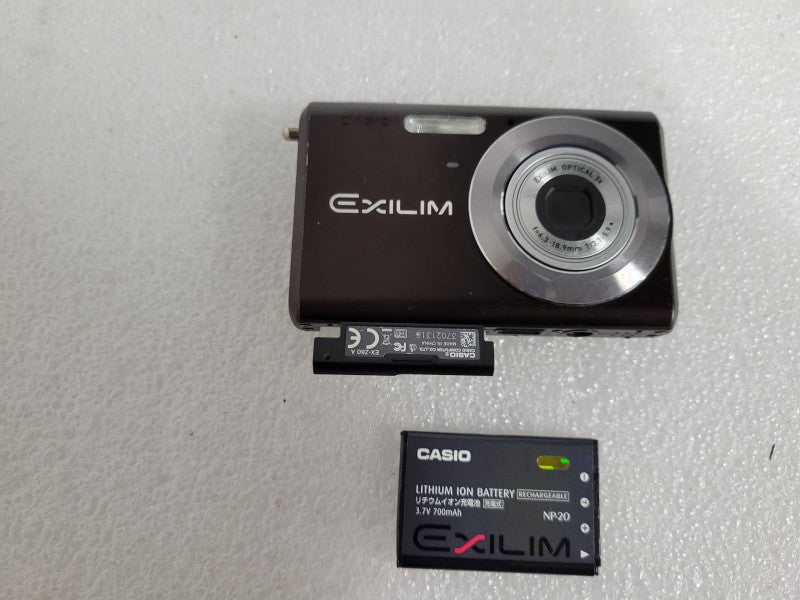 CASIO EXILIM EX-Z60 DIGITAL POINT & SHOOT CAMERA + BATTERY !