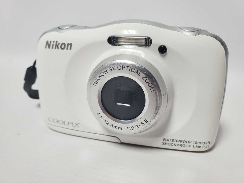 Nikon Coolpix S33 13.2MP Digital Camera Waterproof 10M/33ft |