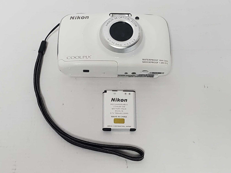 Nikon Coolpix S33 13.2MP Digital Camera Waterproof 10M/33ft |