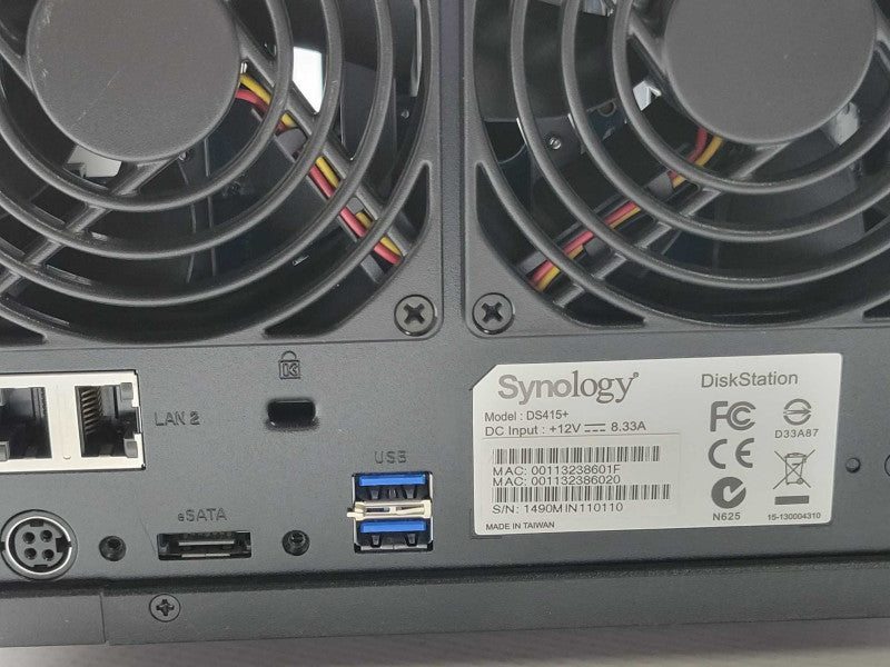 Synology Disk Station 4-Bay NAS DS415+ with 4x Hard Drives, READ _