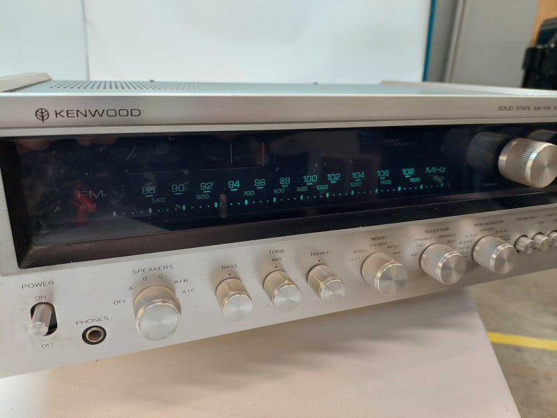 Kenwood Solid State AM/FM Stereo Receiver Model: KR-7400