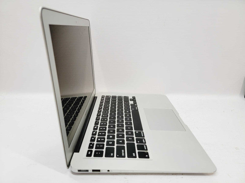 Apple Macbook Air 2017 13\\" Core i5-5350U @ 1.8GHz 8GB DDR3 250GB SSD [Read] (