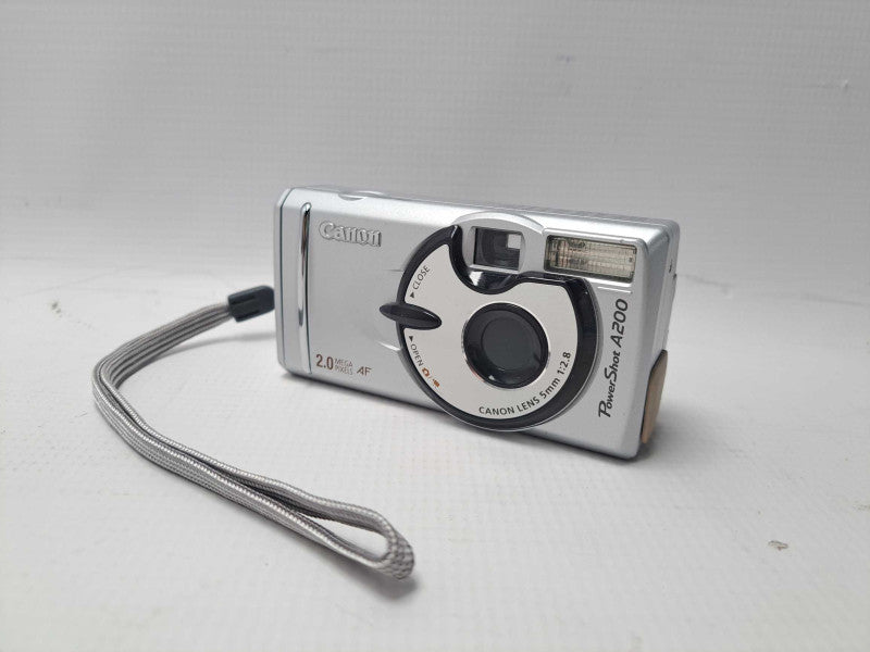 Canon Powershot A200 2.0MP Metallic Silver Digital Camera 4x Zoom PC1025