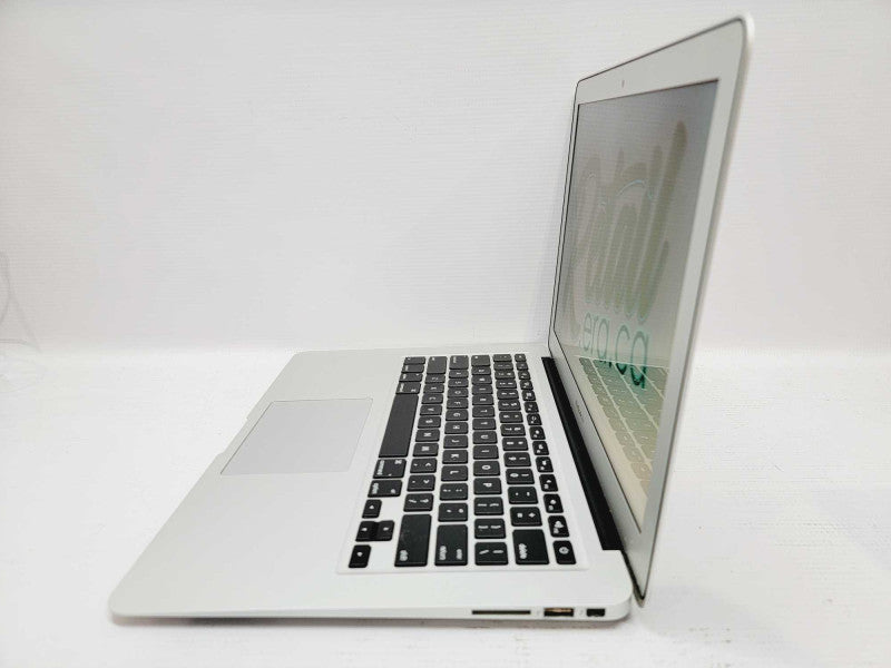 Apple Macbook Air 2017 13\\" Core i5-5350U @ 1.8GHz 8GB DDR3 120GB SSD (