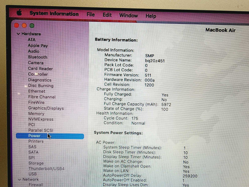 Apple Macbook Air 2017 13\\" Core i5-5350U @ 1.8GHz 8GB DDR3 120GB SSD (