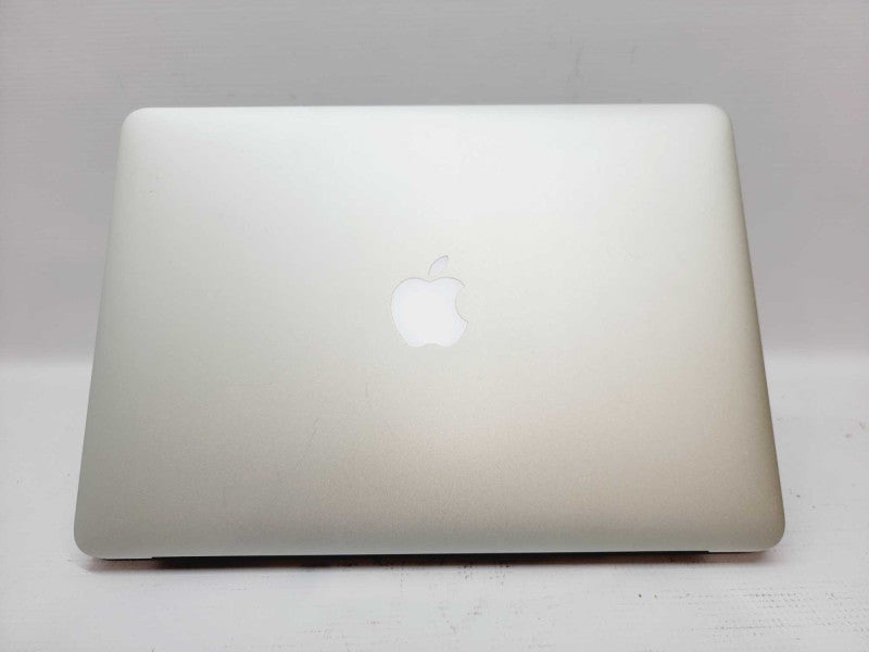 Apple Macbook Air 2013 13\\" Core i5-4250U @ 1.7GHz 8GB DDR3 250GB SSD (