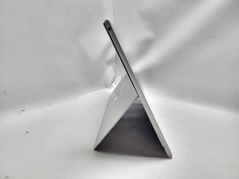 Surface Pro 5th Gen(1807) i5-7300U @ 2.6GHz 8GB RAM 256GB SSD READ $