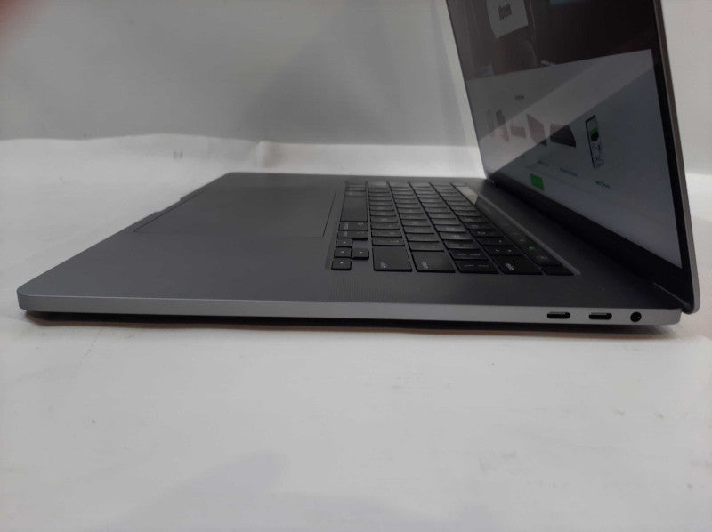 Apple MacBook Pro 16\\" 2019 i9-9880H 32GB DDR4 Radeon Pro 5500M 2TB SSD