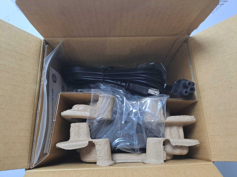 New HP USB-C/A Universal Dock G2 - 5TW13UT#ABA Open Box + 120W Adapter