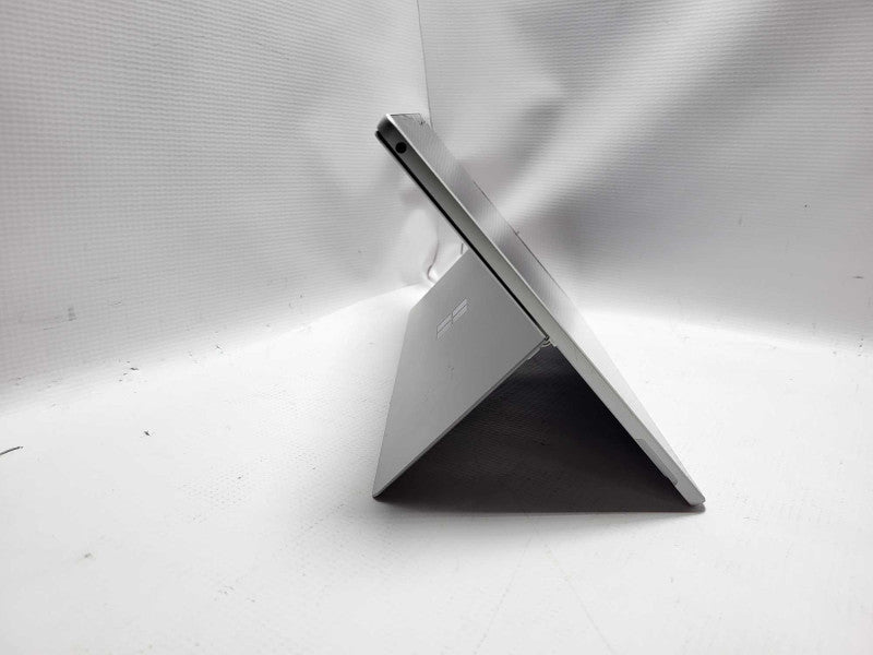 Surface Pro 7+ (1961) i5-1135G7 @ 2.4GHz 16GB RAM 256GB SSD READ $