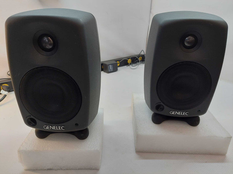 Pair of 2 Genelec 8020A Bi-Amplfied Monitoring System Magnetically Shielded