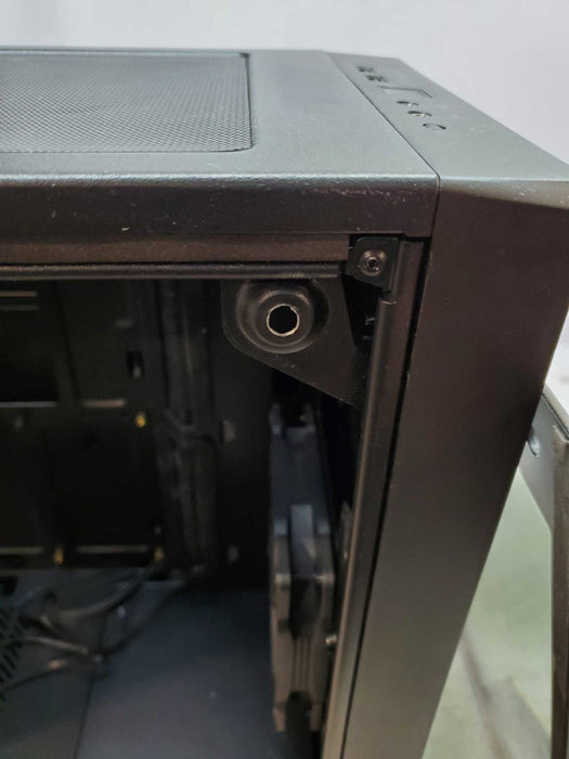 Fractal Design Mid Tower Case with 500W PSU (READ)