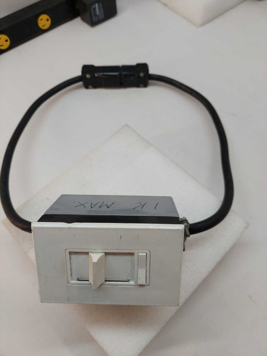 Heavy Duty Dimmer Switch Plug with ground  CAT.81000 1000W 120VAC