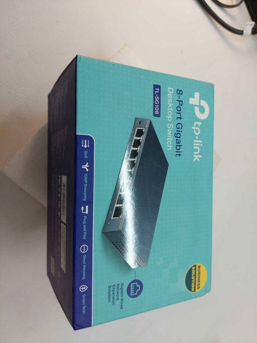 TP-Link 8-Port Gigabit Desktop Switch Model: TL-SG108