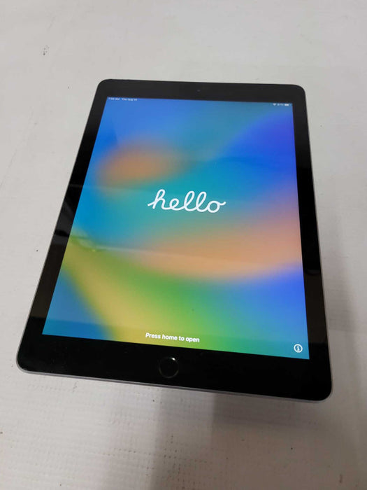 Apple iPad 6th Gen (A1954) - READ