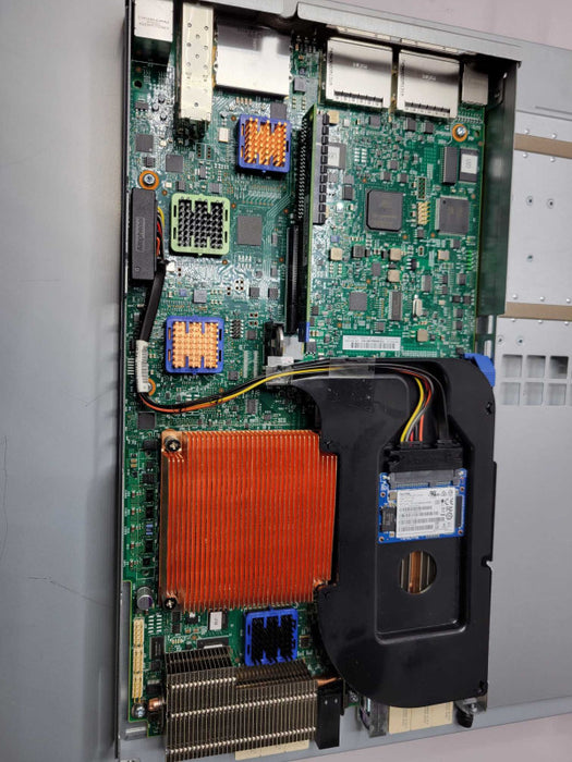 HP 3Par Storeserv 7200C 24x 2.5\\" Bays Storage w/ 2x QR511-63001 contr, 2x PSU _