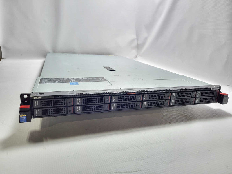 Lenovo ThinkServer RD550 2x E5-2620 V3 @ 2.40GHz 32GB ECC DDR4 2x PSU 2.5\\" READ $