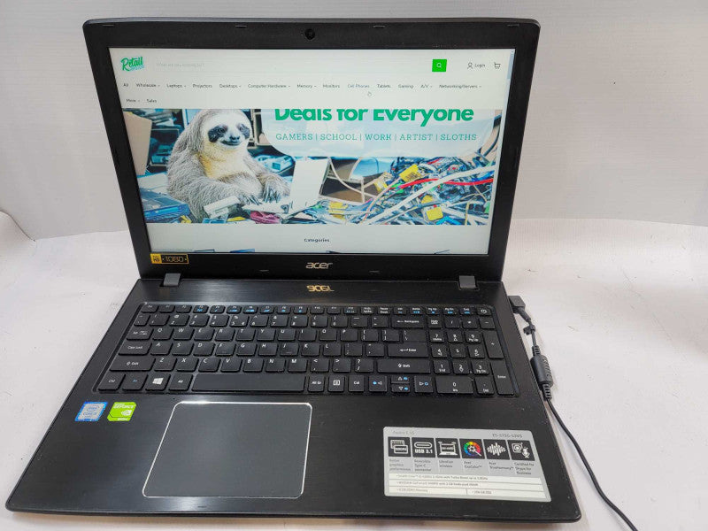 Acer Aspire E 15 i5-7200U @ 2.50GHz, 2GB GeForce 940MX, 256GB m.2 *BAD Battry Î²