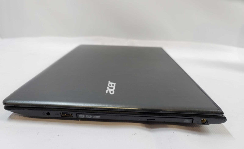 Acer Aspire E 15 i5-7200U @ 2.50GHz, 2GB GeForce 940MX, 256GB m.2 *BAD Battry Î²