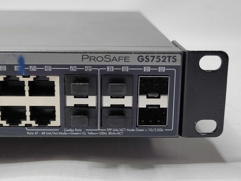 NetGear ProSafe 48-Port Gig Stackable Smart Switch w/ 4x SFP Uplinks GS752TS Q_