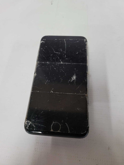 Apple iPhone 8 Plus 64GB (A1897) - READ