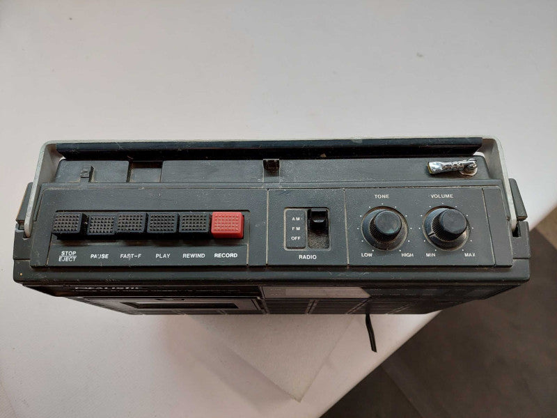Realistic Tripple Play Radio Cassette Recorder Model: CTR-45     14-830
