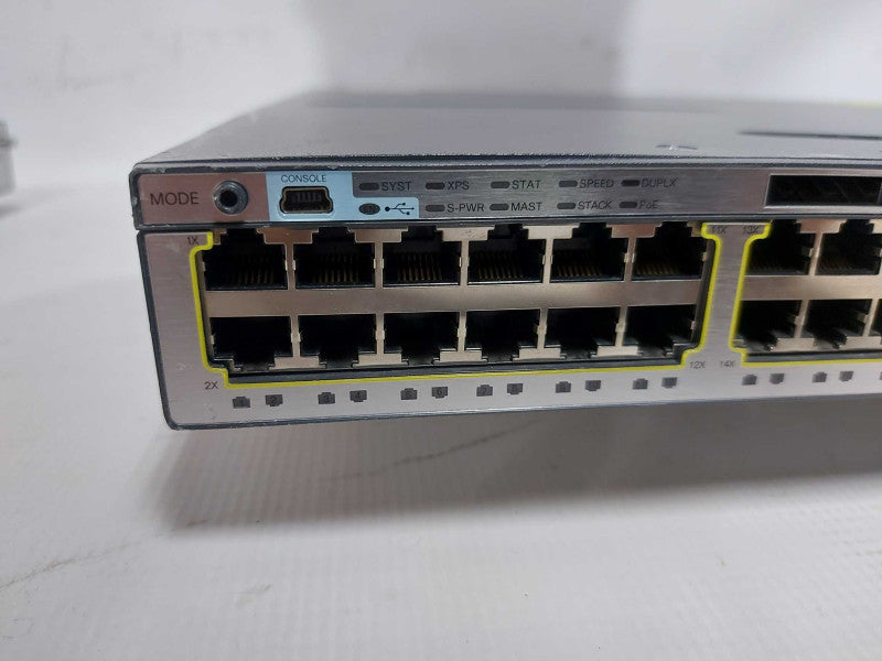 Cisco Catalyst 3750X Series WS-C3750X-48P Gigabit PoE Stackable  Q#
