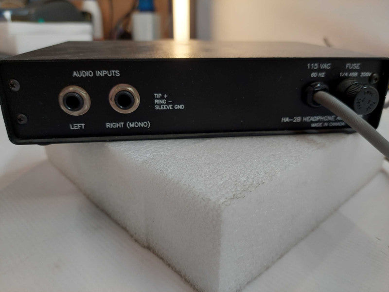Videoquip Phase 3 HA-2B Headphone Amplifier Model: LM-2 Made in Canada