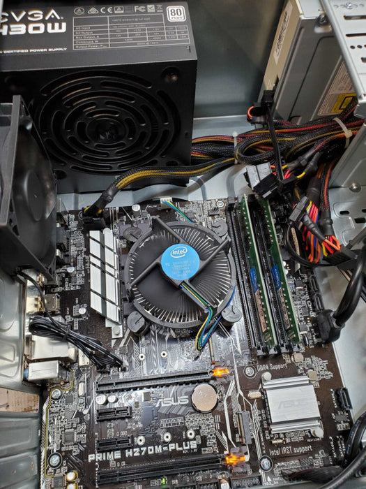 Custom PC - Intel i7-7700 @ 3.60 GHZ 16GB DDR4 430W PSU (READ)