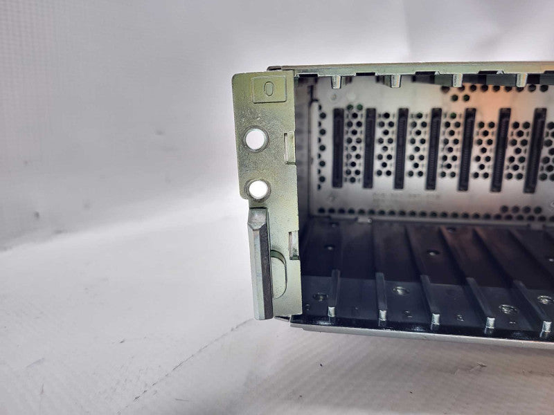 EMC SAE 2.5\\'\\' Server Hard Drive Disk Array Expansion 303-104-000E READ $