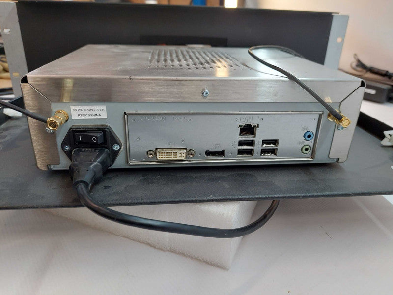 Barco Clickshare CSC Presentation System Base Unit  Q