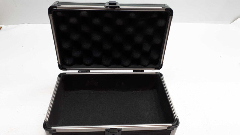 Nice storage/Carrying case &