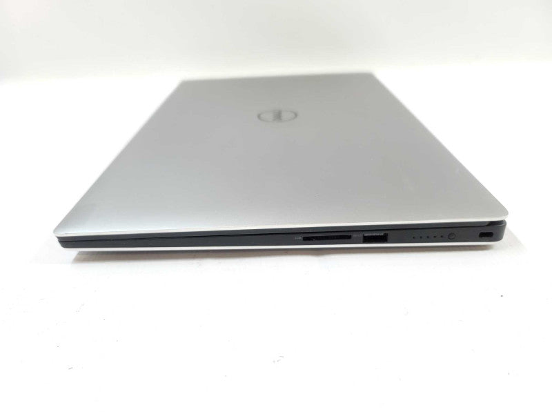 Dell Precision 5520 i7-6820HQ, 16GB DDR4, 4GB Quadro M1200, 256GB NVMe QÎ²