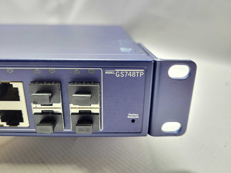 Netgear ProSafe 48-Port 10/100/1000 Gigabit Smart Switch GS748TP $