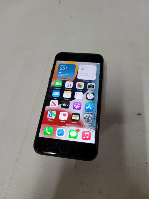 Apple iPhone 7 32GB (A1778) - READ