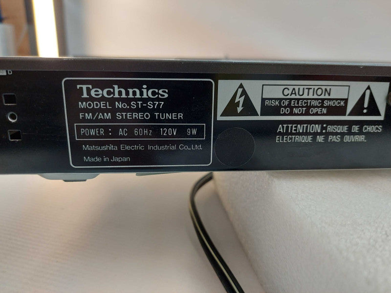 Technics Quartz Synthesizer FM/AM Stereo Tuner ST-S77 Model: ST-S77