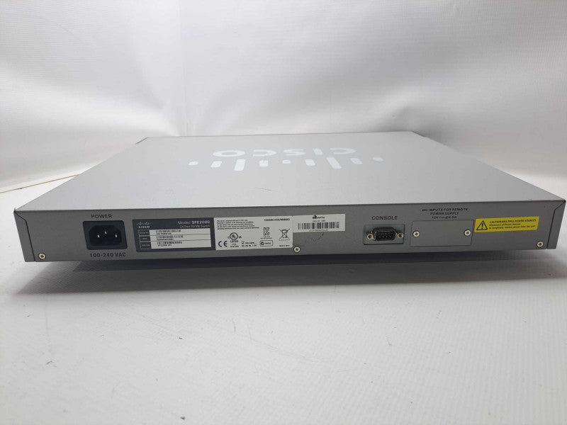 Cisco SFE2000 24-Port Small Business Managed 10/100 Switch )