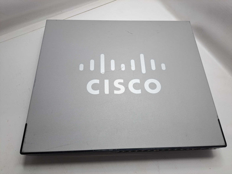 Cisco SFE2000 24-Port Small Business Managed 10/100 Switch )
