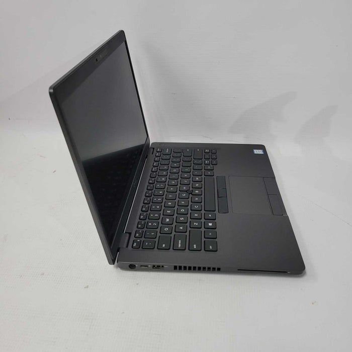 Dell Latitude 5400 i5-8365U @ 1.60GHz, 16GB DDR4, 256GB m.2 !