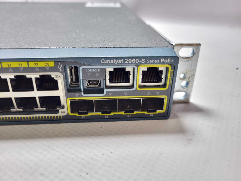 Cisco WS-C2960S-24PS-L PoE+ Gigabit Network Switch $