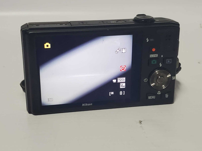 Nikon CoolPix S8000 14.2MP Digital Camera (AS-IS) |