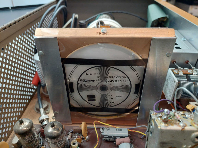 B&K Precision Model: 1077B Television Analyst